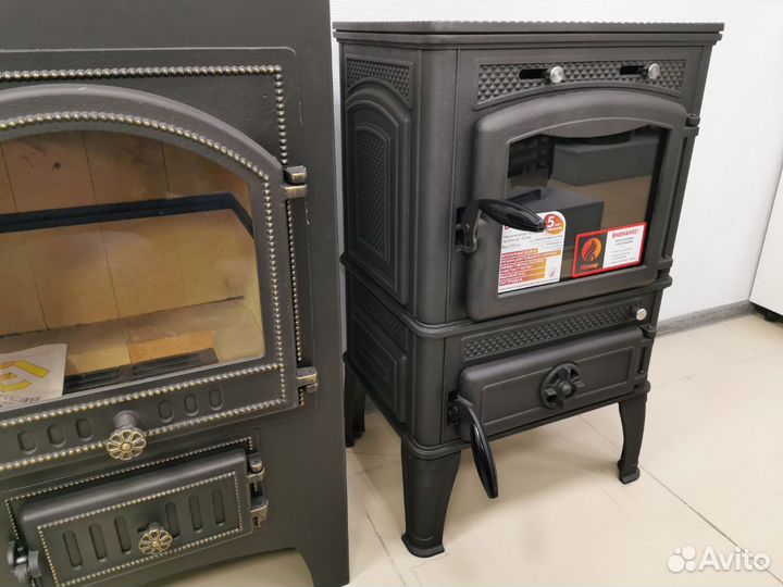 Чугунная печь камин