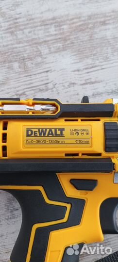 Шуруповерт dewalt