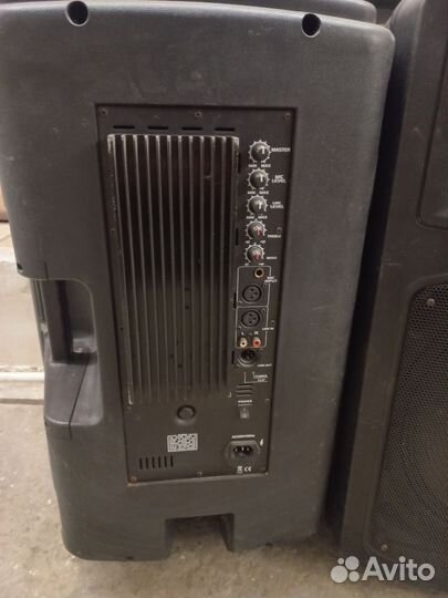 Акустические колонки большие