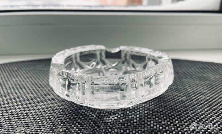 Хрустальная пепельница