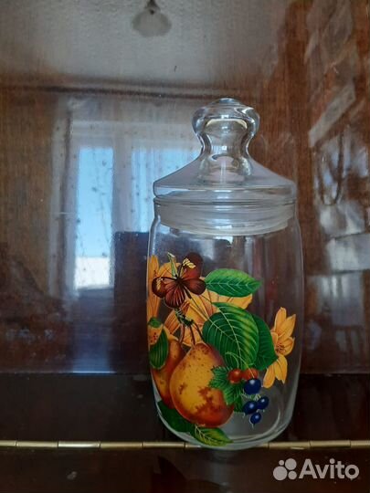 Стопки, стаканы, баночки