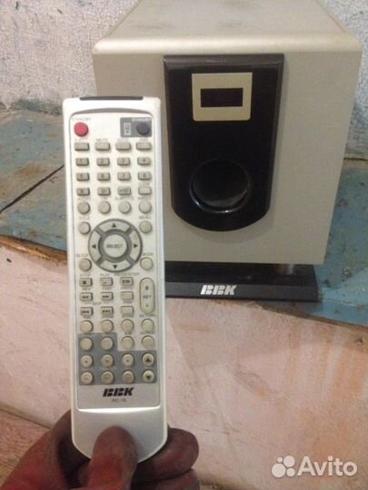Сабвуфер BBK с пультом