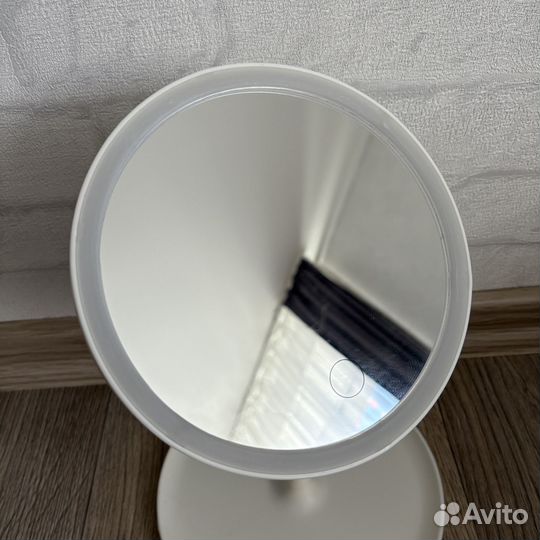 Зеркало с подсветкой