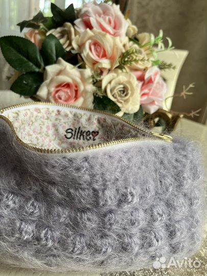 Косметичка вязанная