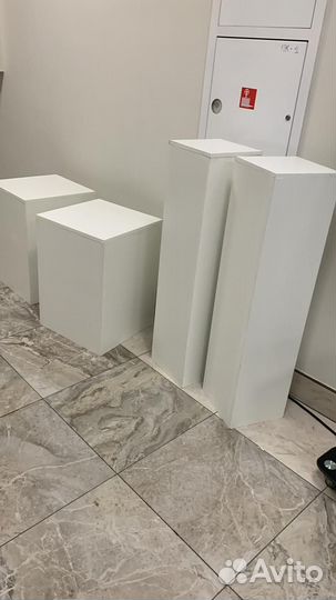 Подиум белый из лдсп 30*30*120см и 50*50*70см
