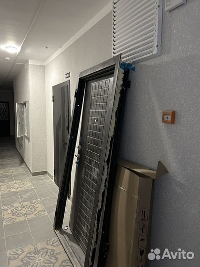 Дверь входная железная