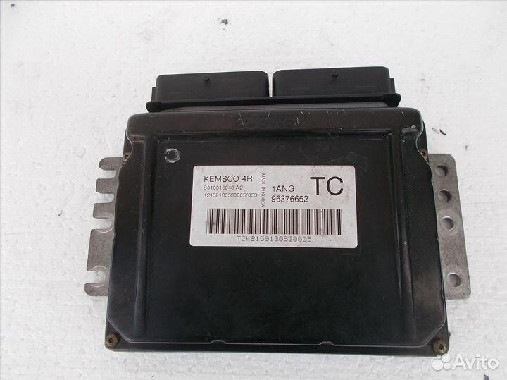 Блок управления двигателем Шевроле Авео 1,2 литра