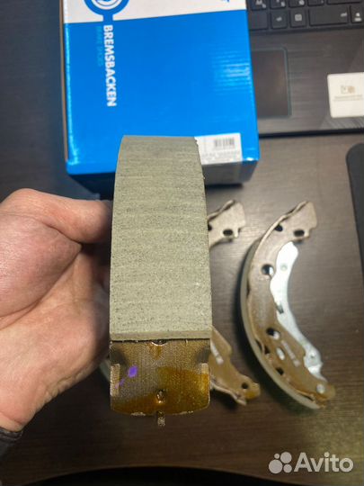 Колодки тормозные барабанные Nissan Micra K13