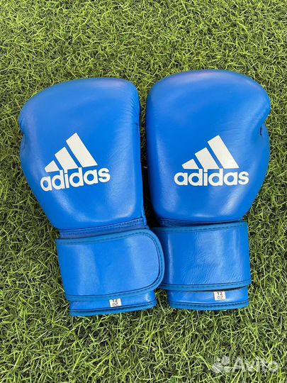 Боксерские перчатки Adidas aiba