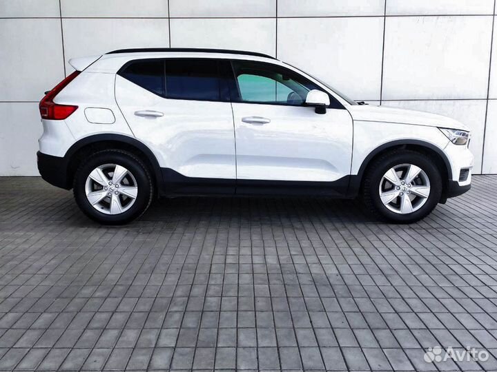 Volvo XC40 2.0 AT, 2019, 70 132 км