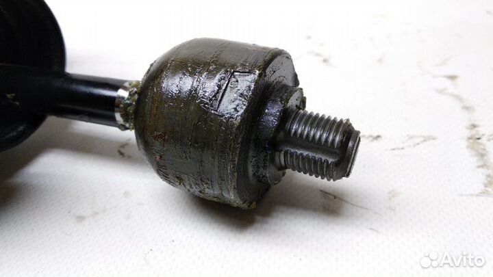 Рулевая тяга левая Volkswagen Tiguan 2.0 2010