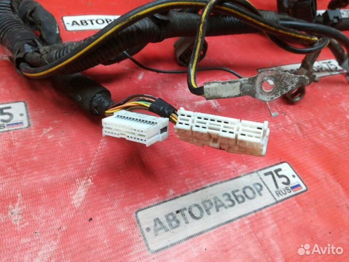 Проводка двигателя Mitsubishi Lancer CY2A 4A91