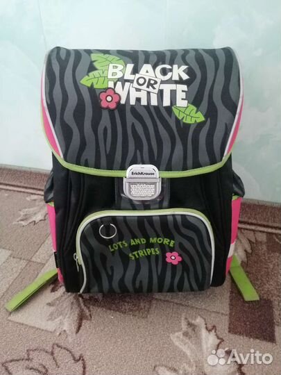 Рюкзак детский для девочки школьный