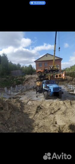 Требуются Машинист бм811. Сваебойщик