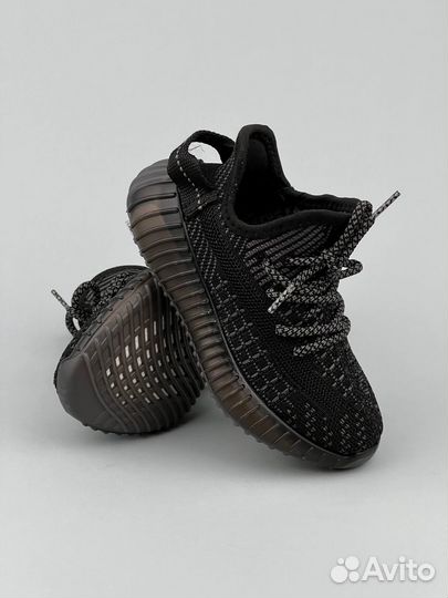 Кроссовки adidas yeezy boost 350 v2 детские