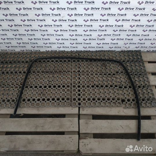 Уплотнитель стекла двери Man Tga 18.430 D2066 LF