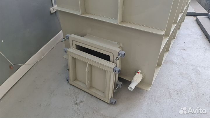 Ёмкость для перевозки живой рыбы (r3l5)