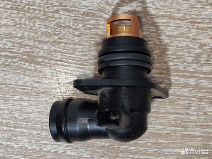 Клапан вентиляции картерных газов Bmw 5 F10 N52B25