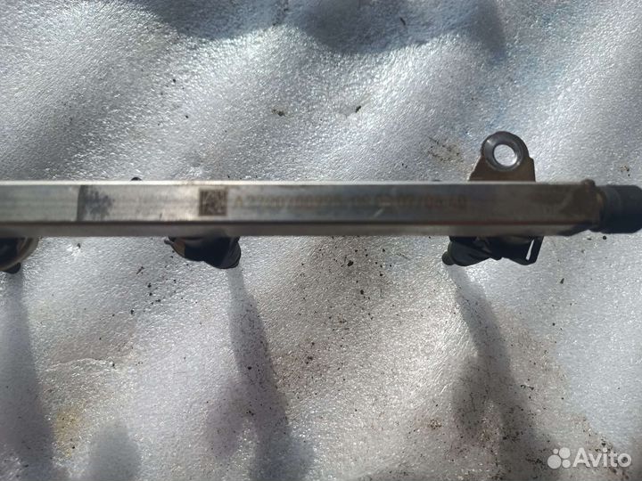 Топливная рампа с форсунками mercedes m272 3литра