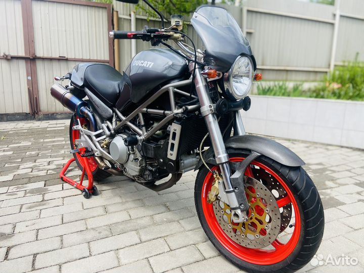 Продам Ducati monster 916 S4