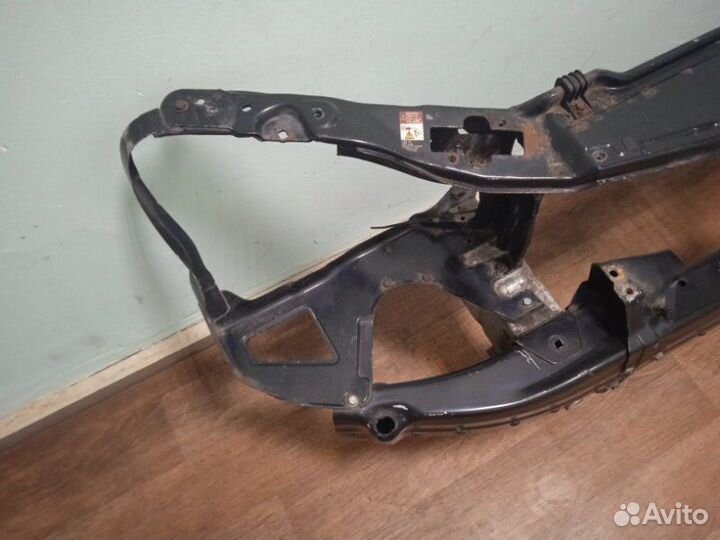 Панель передняя (телевизор) Mercedes-Benz S-Class