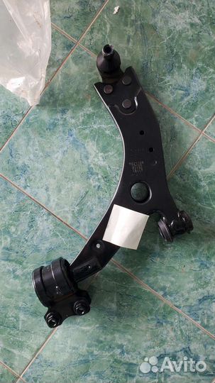 Рычаг передний левый Ford Focus 3, C-Max