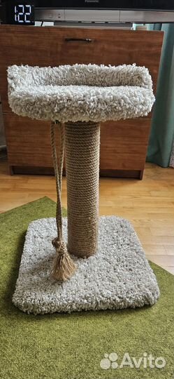 Когтеточка с лежанкой для кота