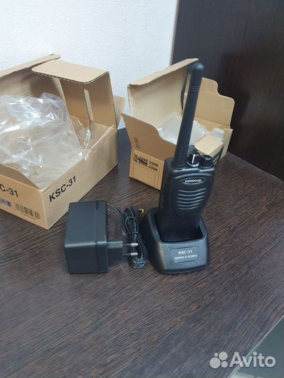Рация Kenwood TK-2206 (комплект) новая
