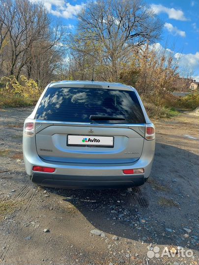 Mitsubishi Outlander 2.0 CVT, 2012, 146 000 км