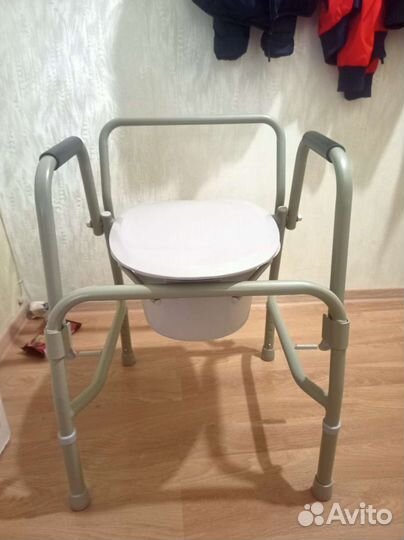 Ходунки Otronica XS305 и кресло-туалет Армед Н020В
