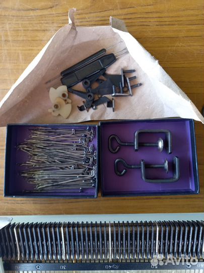 Вязальная машина Нева 2