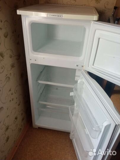 Холодильник бу 