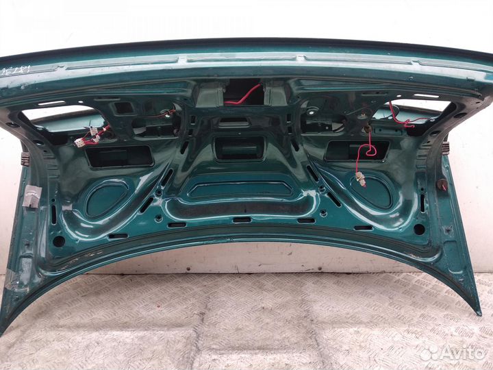 Крышка багажника Audi 80 B4