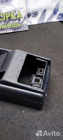 Консоль Audi 80 B4