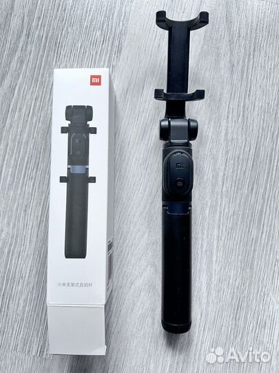 Монопод для селфи xiaomi Mi Selfie Stick Tripod