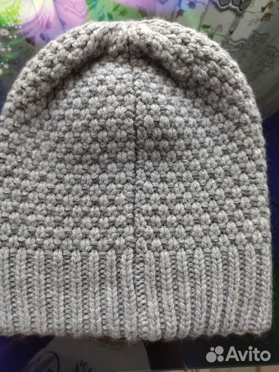 Шапка женская вязаная