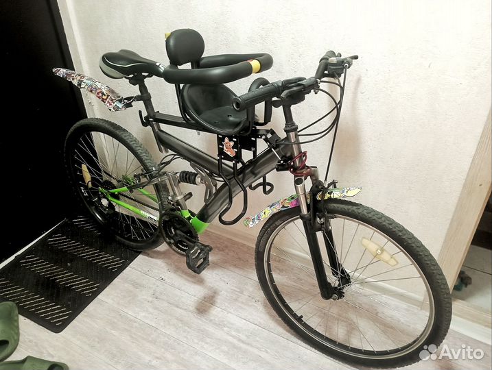 Велосипед с детским креслом 26 колеса
