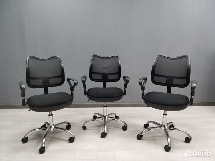 Кресло офисное Бюрократ