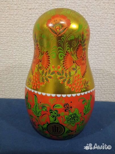 Жестяная банка Матрешка