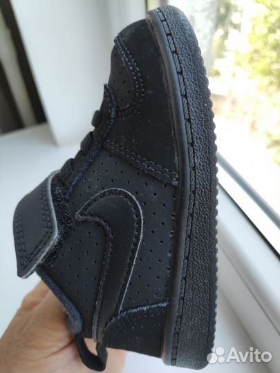 Детские кроссовки Nike 20