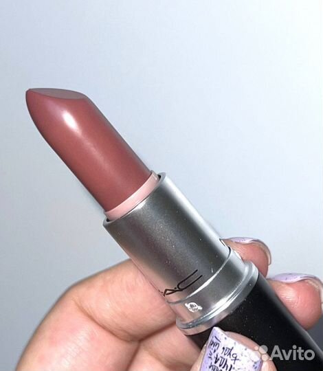 Помада Mac нюд matte, love me, satin lipstick