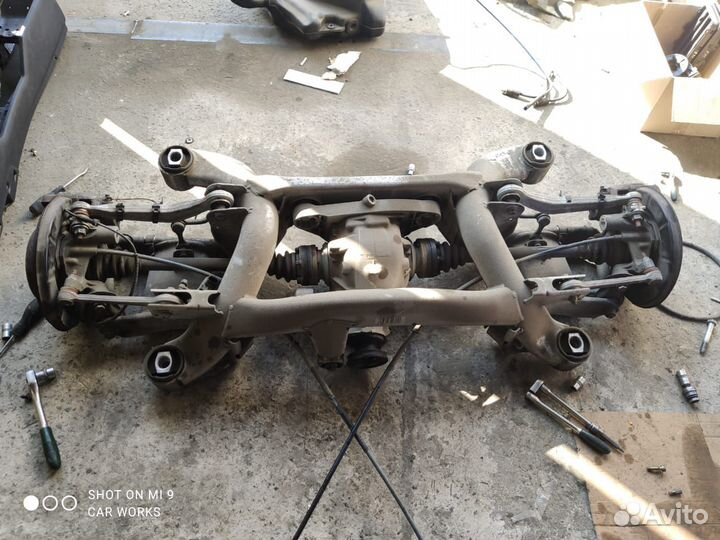 Задняя балка подрамник BMW E39