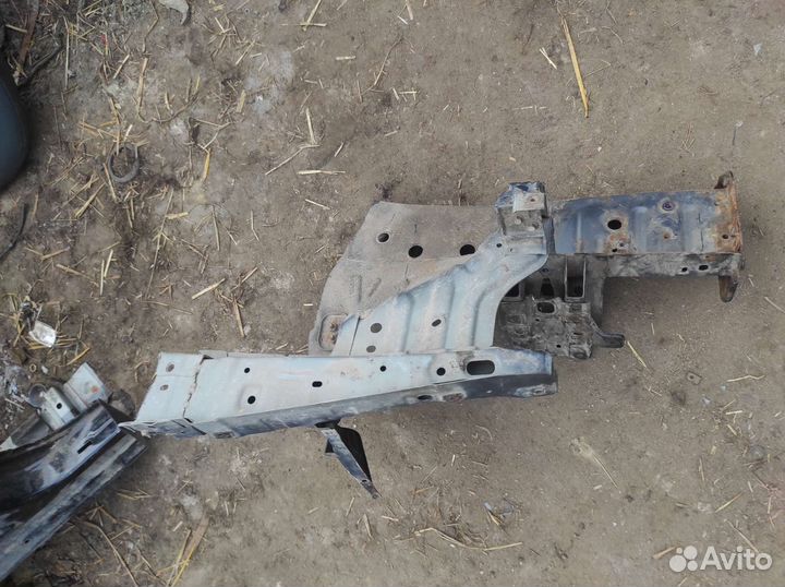 Лонжерон передний левый Hyundai Getz TB 2005-2011