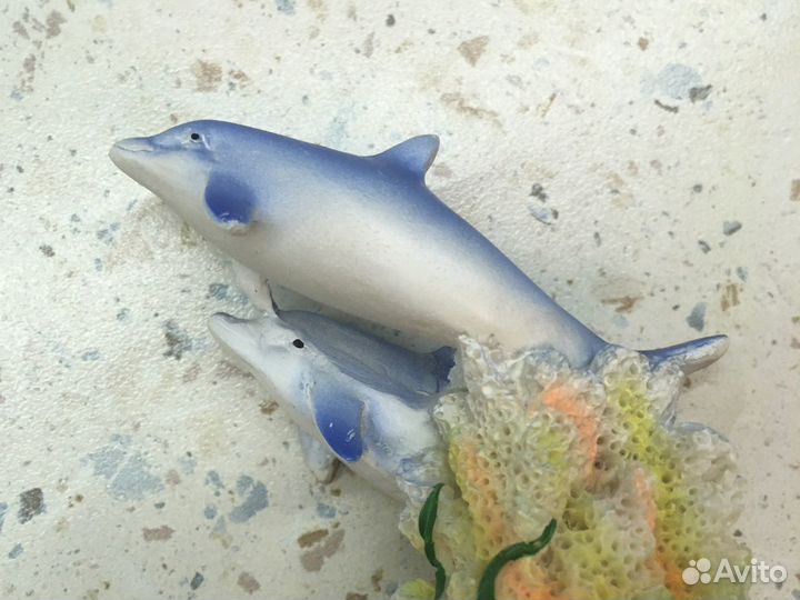 Статуэтка Дельфинчики