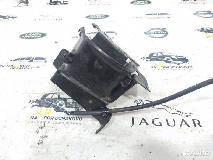 Кронштейн подушки безопасности капота Jaguar XF