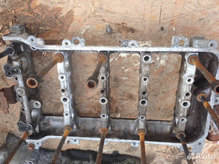 Двигатель v-1,8 toyota corolla 2007-2016