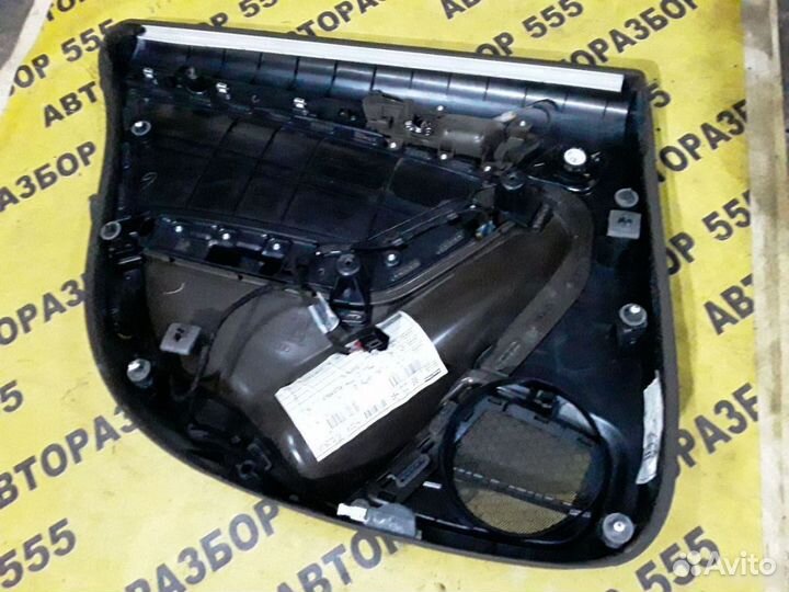 Обшивка двери задней правой Audi A5