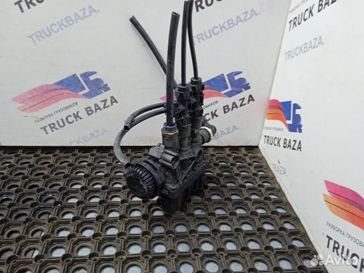 41211012 Кран уровня пола главный