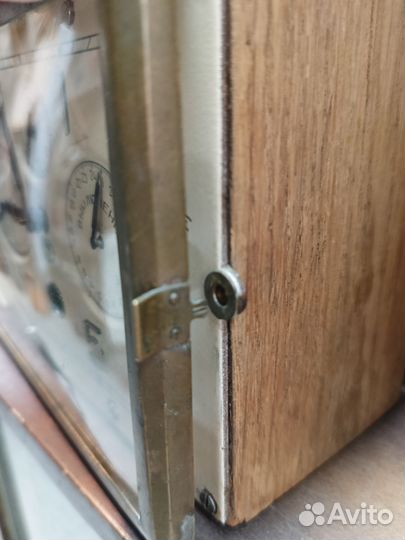 Часы настольные