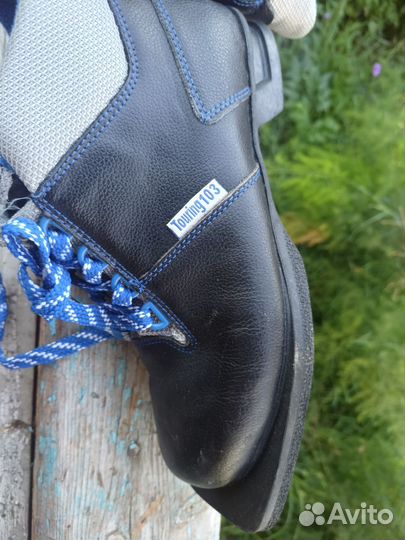 Ботинки лыжные